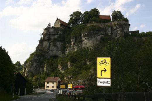 Burg Pottenstein im Tal der Püttlach