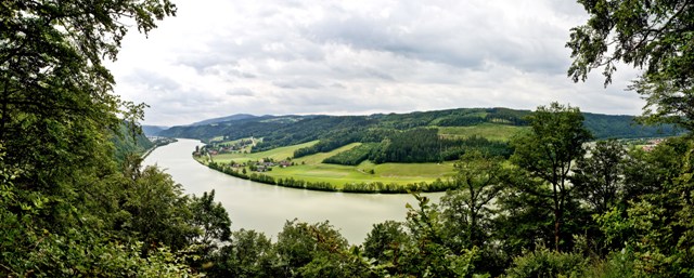 Blick von der Schutzhütte am Jägersteig ins Donautal. Foto: WGD Weissenbrunner
