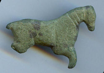 Römische Pferdefibel, Fundort Keltenschanze