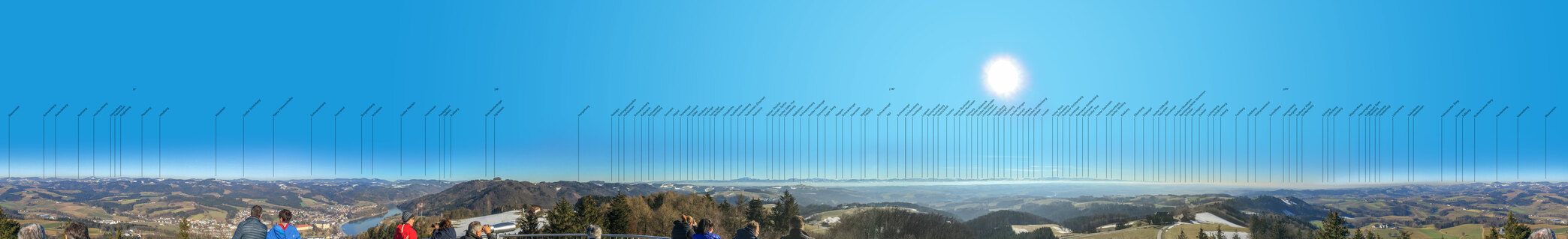 Panorama von 20 m hohen Aussichtsplattform der Gobelwarte des ÖTK