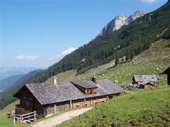 Unsere Astauhütte
