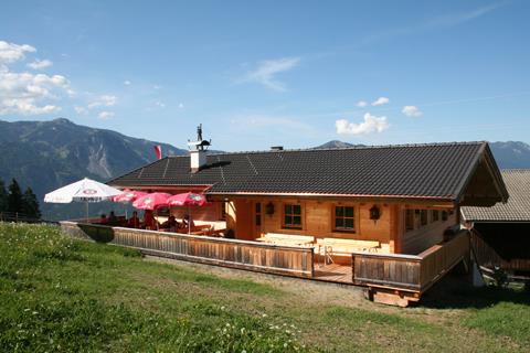 Almstüberl Gschwendt im Sommer Ausblick