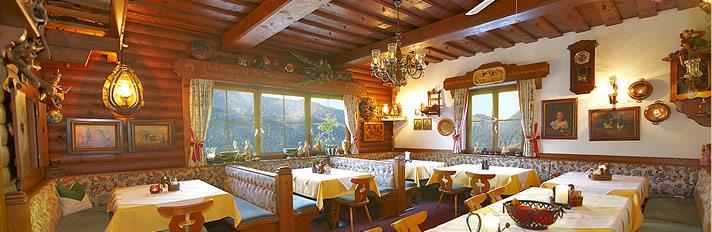 rustikale-stube-essen