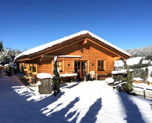 Chalet Vier Jahreszeiten Winter