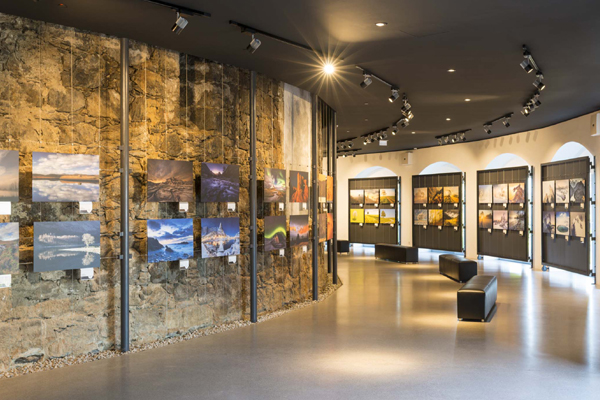 Hartlauer Fotogalerie Innenansicht