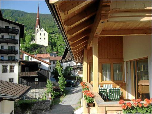 Blick auf die Kirche