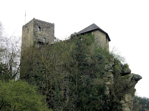 Burg-Werfenstein.jpg