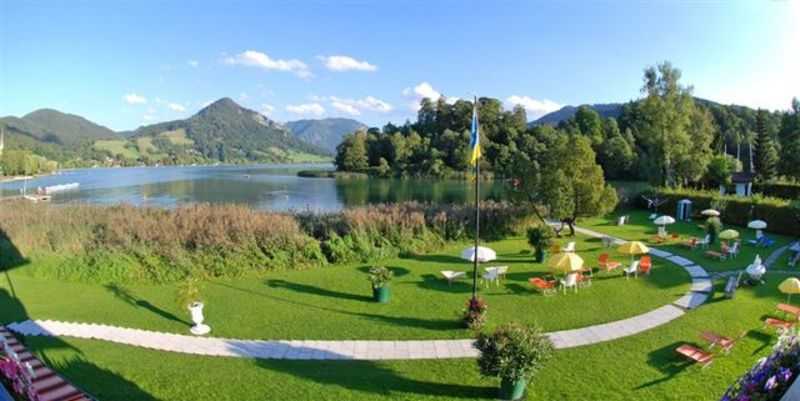 Garten mit Aussicht mit Blick zum See