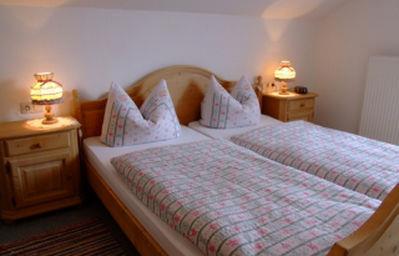 de619d_77b882ea1f9748bab4aae84b6e0b29f5~mv2