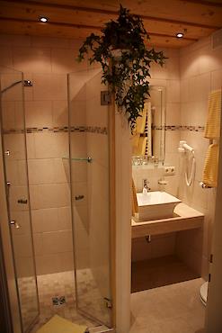 Zimmer11-12 Bad
