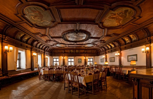 Saal im 1. Stock des Gasthof Zur Post in Wessobrunn