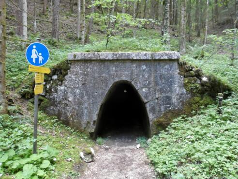 Beginn des Stollenwegs