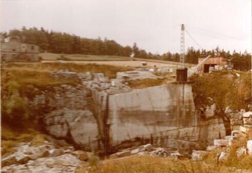 Marmorbruch am Eichelberg, Hof