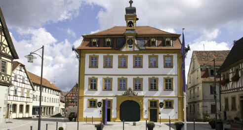 Röttingen: Historischer Marktplatz