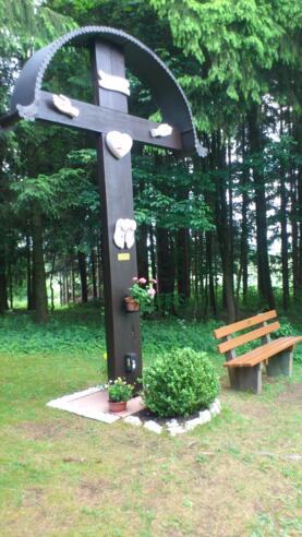 Altes Friedhofskreuz