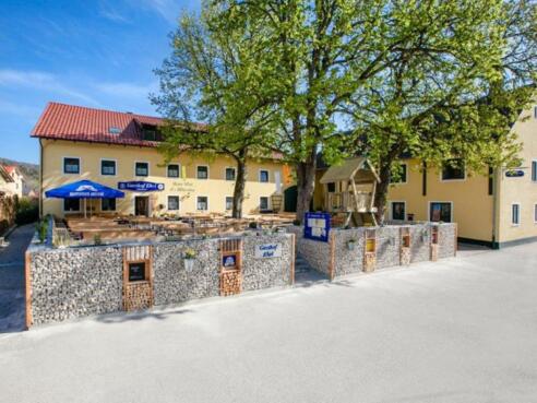 Gasthof Ehrl in Essing im Altmühltal, © Attila Henning