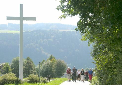 Schutzkreuz Nähe Kloster