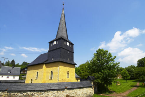 Wehrkirche in Steinbach am Wald