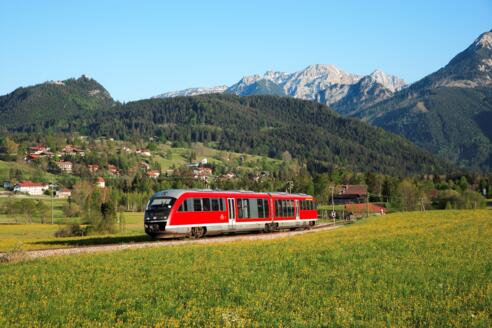 Bahnhöfe in Pfronten-Weißbach, Pfronten-Ried und Pfronten Steinach