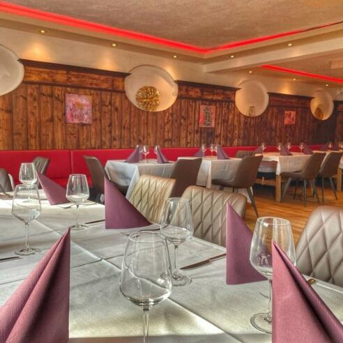 Khurrams Restaurant