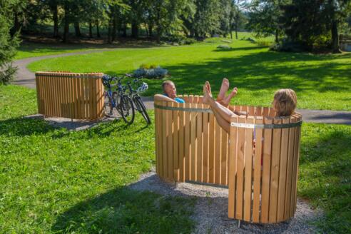 Kneipp-Badewannen im Kurpark
