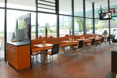 Spar Bistro