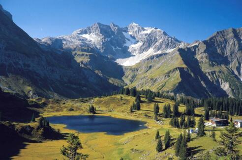 Braunarlspitze mit Körbersee