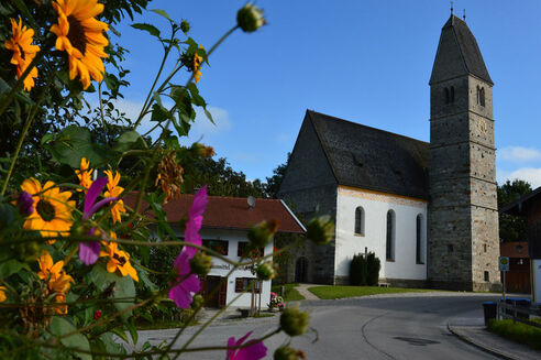 Ehemalige Wallfahrtskirche Maria Himmelfahrt in Hirnsberg
