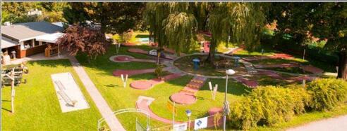 Minigolf Hall