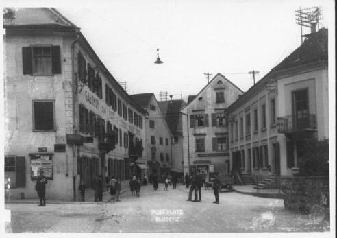 ehem. Gasthaus zur Post (Blick Richtung Innenstadt vom heutigen Postplatz aus)
