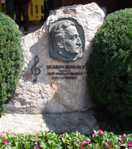 Ralph Benatzky Denkmal