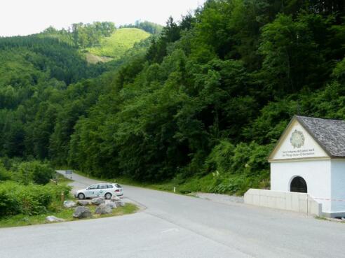 Parkplatz bei Dirnbachkapelle