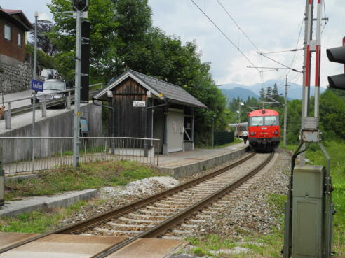Bahnhaltestelle &quot;Lauffen bei Bad Ischl&quot;