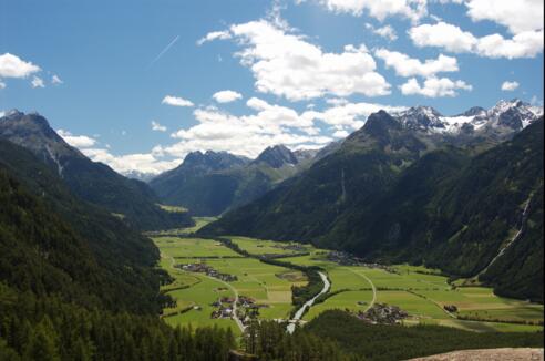 Blick vom Hohen Stein Richtung Längenfeld