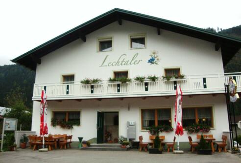 Gasthof Pension Lechtaler Lech am Arlberg