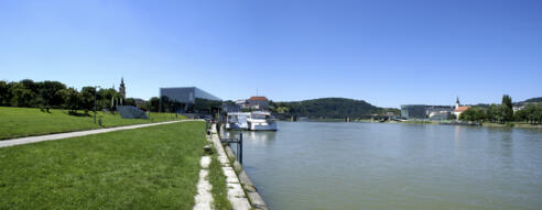 donauparkpanorama_linz-linztourismus LE