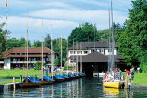 Chiemsee Yachtschule Prien.