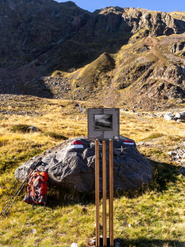 Infotafel „Chronologie des Wandels“ am Gletscherlehrpfad Sulzenauferner