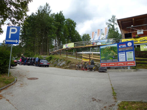 Parkplatz bei Talstation Sessellift und Abenteuerberg Wurbauerkogel