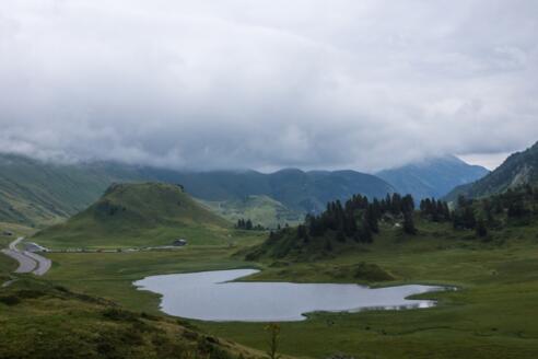 Blick auf Kalbelesee und Simmel