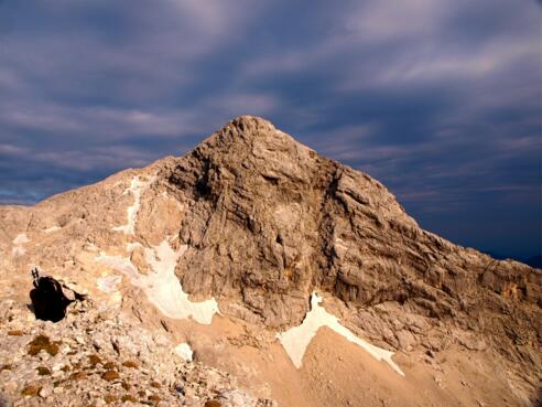 Sauzahn 2260 m mit Blick zum Schermberg