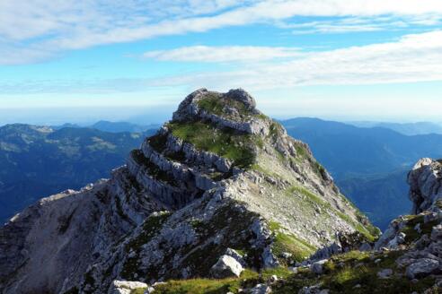 Zwillingkogel Südgipfel 2.184m vom Kreuz gesehen