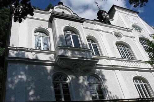 Schloss Inleiten.
