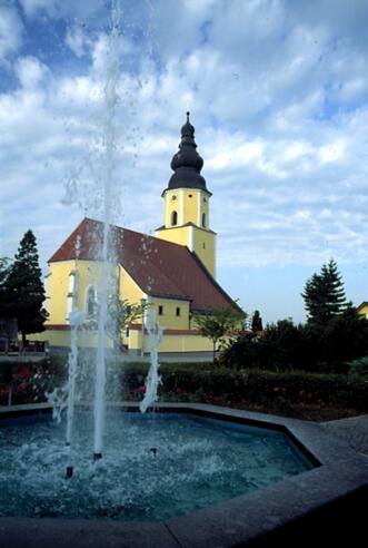 Pfarrkirche Esternberg