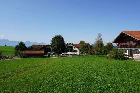 Bauernhof mit Nebenhaus