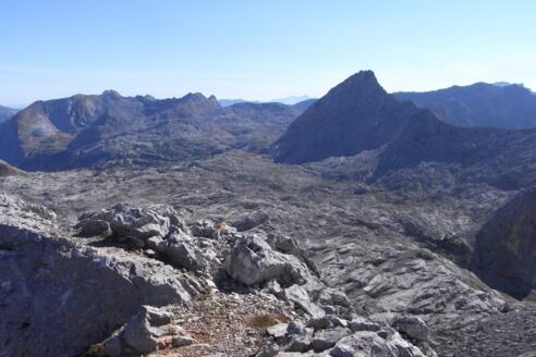 Plateau des Steinernen Meeres mit der mächtigen Schönfeldspitze (03.09.2011)