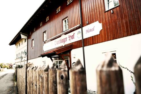aussenansicht-eingang-web