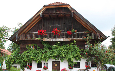 Die Kleinkunstbühne in der Salzachhalle