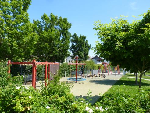 Spielplatz am Bahnhof