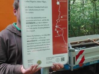 Ramsthal - Hinweistafel zum Abzweig